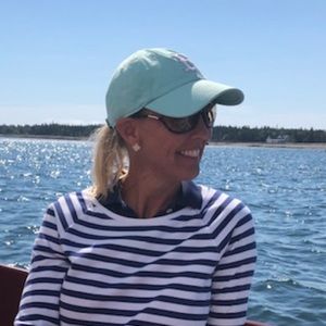 Meet your Posher, Debra